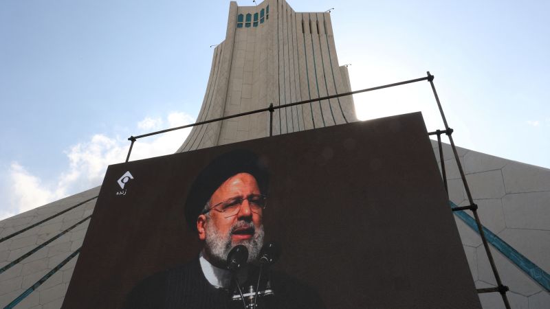 Peretas menginterupsi pidato TV presiden Iran pada peringatan revolusi