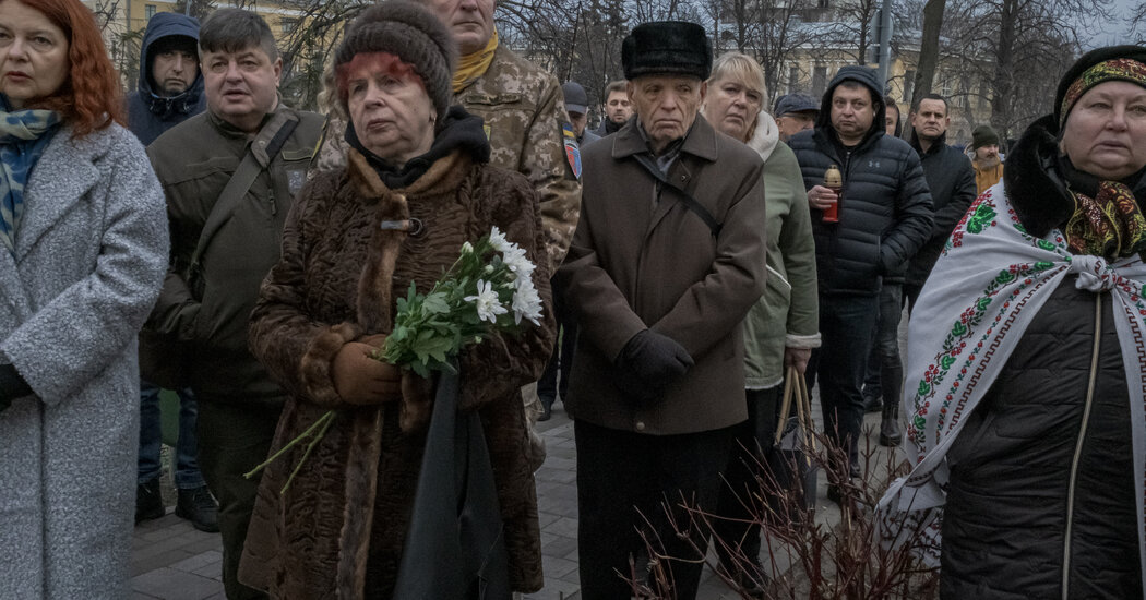 Ukraine Marks 10th Anniversary of Maidan Uprising That Foreshadowed War